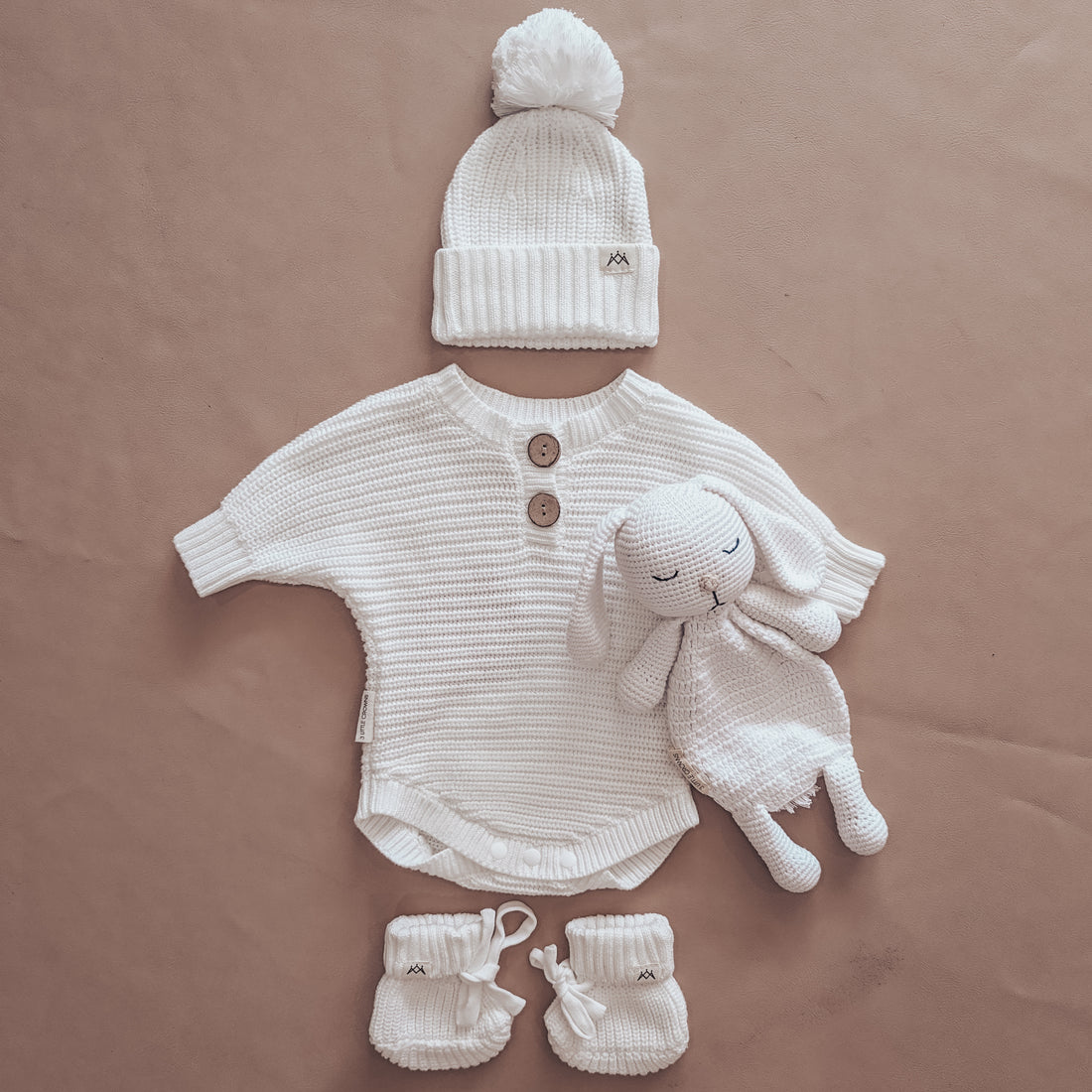 Ivory Knitwear &amp; Bunny Bundle - 4 Pieces